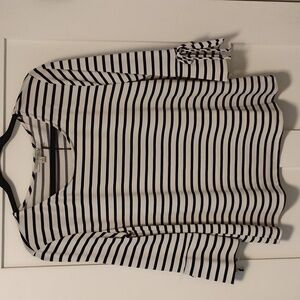 Green envelope striped top